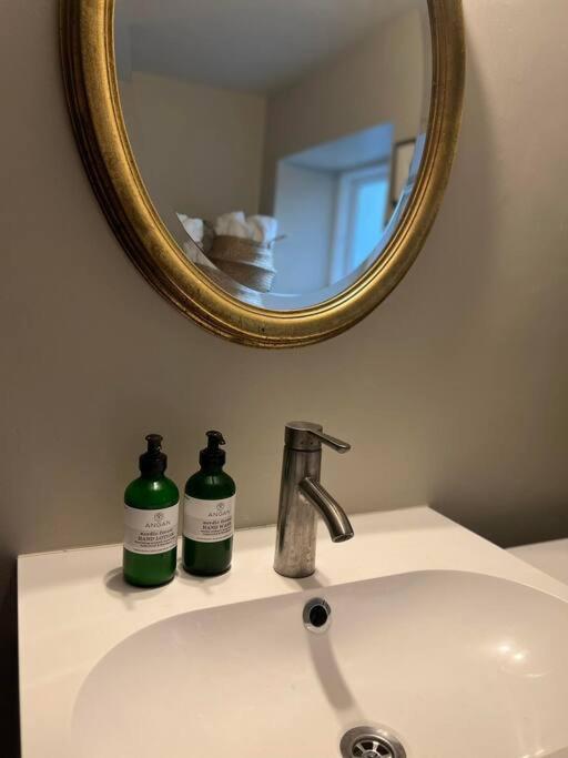 New Cozy Bohemian Dowtown Reykjavik Apartment 외부 사진